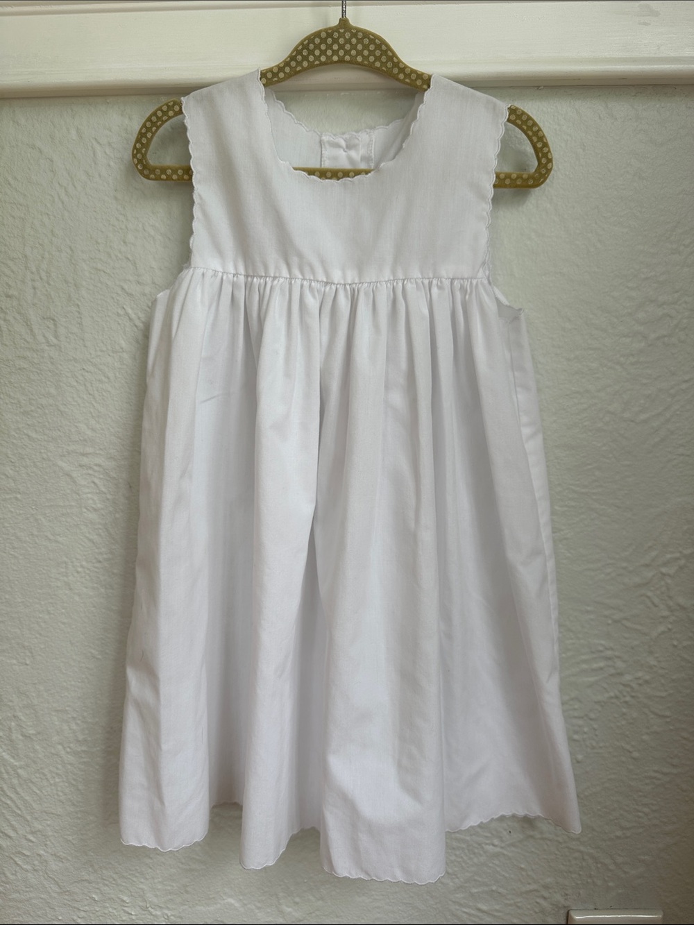 Classic White Sleeveless Girls' Dress